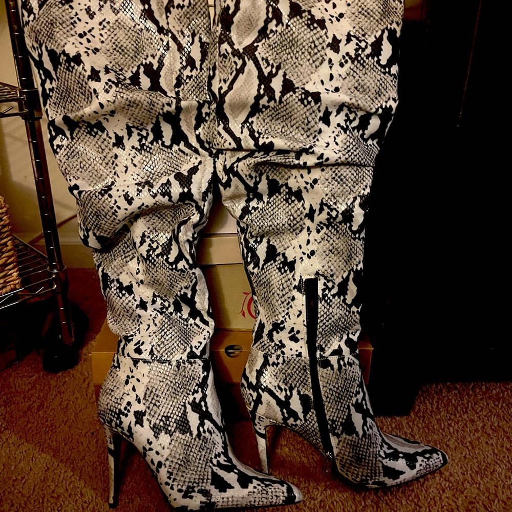 Jessica Simpson Thigh High Louxie Boots
